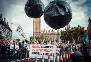 Carbon bubbles in London: Real leaders divest